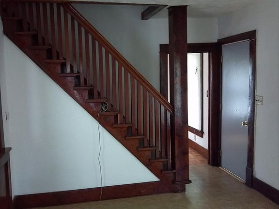 4th image of 1316 Lincoln Ave