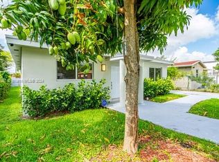 1144 NW 74th St, Miami, FL 33150