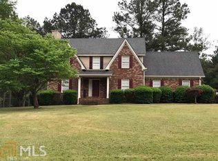 110 Forrest Lake Way, Fayetteville, GA