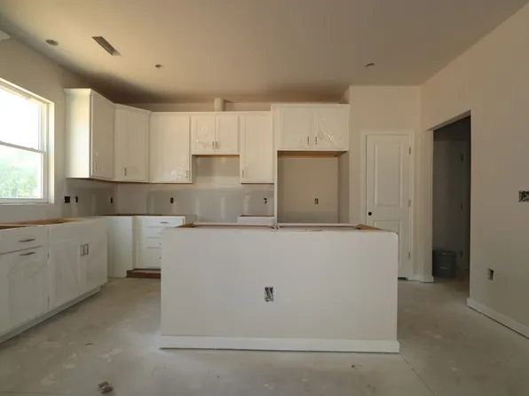 2219 Bright Shore St, Raleigh, NC 27610