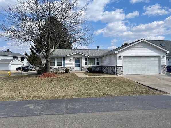 8142 Emerald Ln W #119, Westland, MI 48185