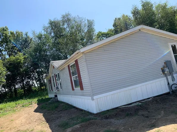 11489 Quaker St, Constantine, MI 49042