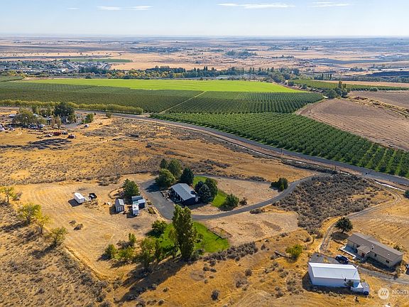 5th image of 4712 Road 13.5 NW