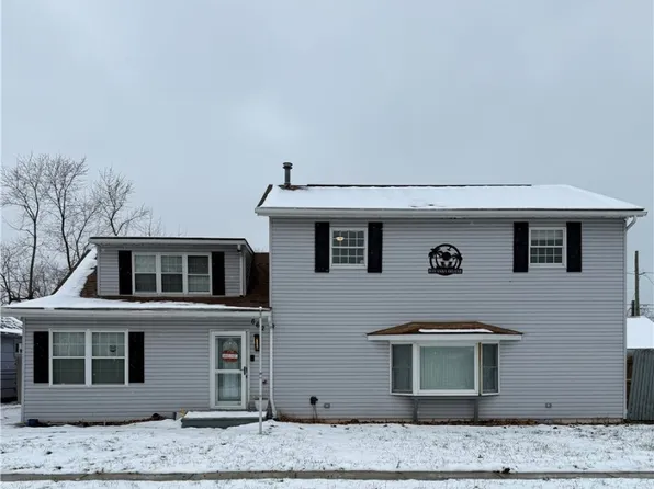 662 Kenilworth Ave, Sheffield Lake, OH 44054