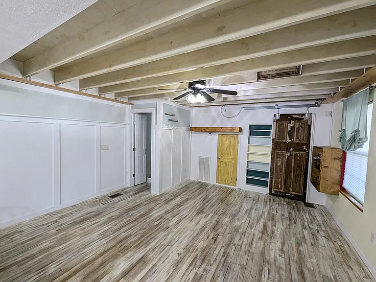 3348 Lowery Dr — Photo 9