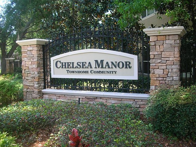 Chelsea Manor Entrance
