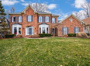 517 Glenfield Ridge Ct, Chesterfield, MO 63017