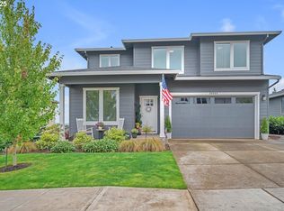 35560 Valley View Dr, Saint Helens, OR 97051