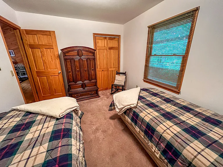 111 Laurel Oak Ct — Photo 19