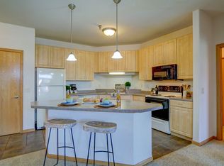 Prairie Towne Square, Sun Prairie, WI 53590