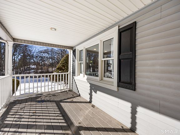 4th image of 237 Warner Road