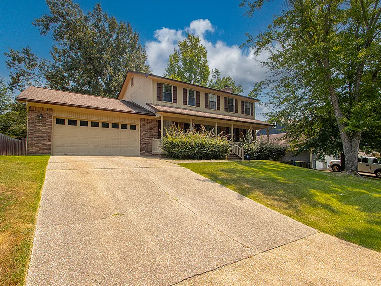 17 Laver Cir — Photo 3