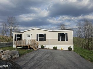 306 Clayton Dr, Duncansville, PA 16635
