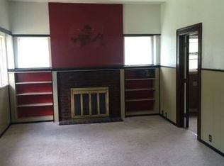 516 N Walnut St, Colorado Springs, CO 80905