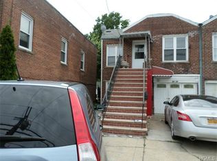 8434 Little Neck Pkwy, Floral Park, NY 11001