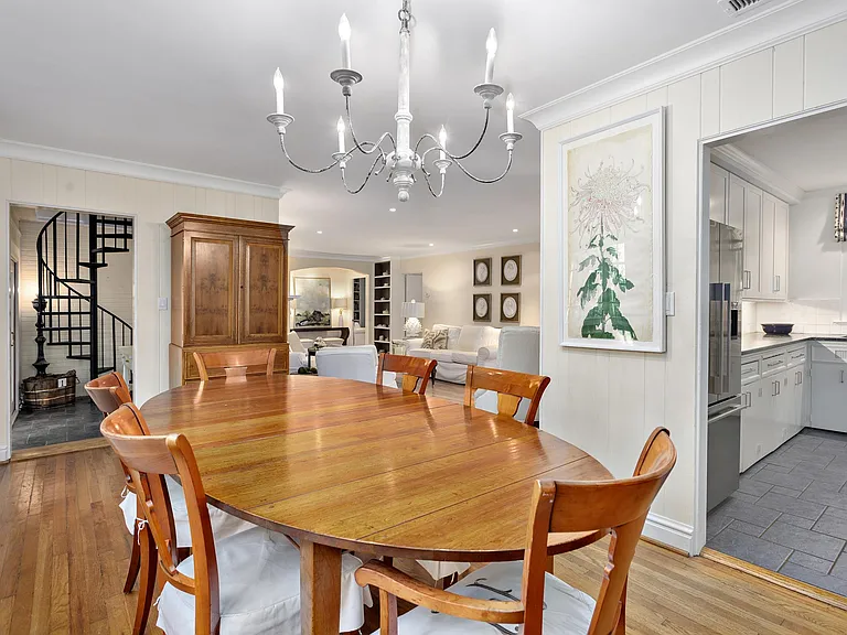 321 Vanderbilt Rd — Photo 20