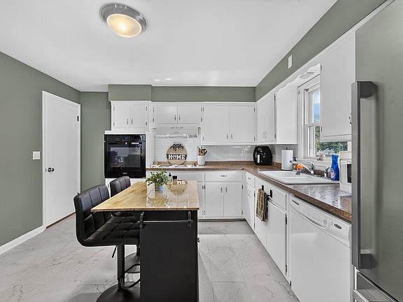 4th image of 1945 Case AVENUE