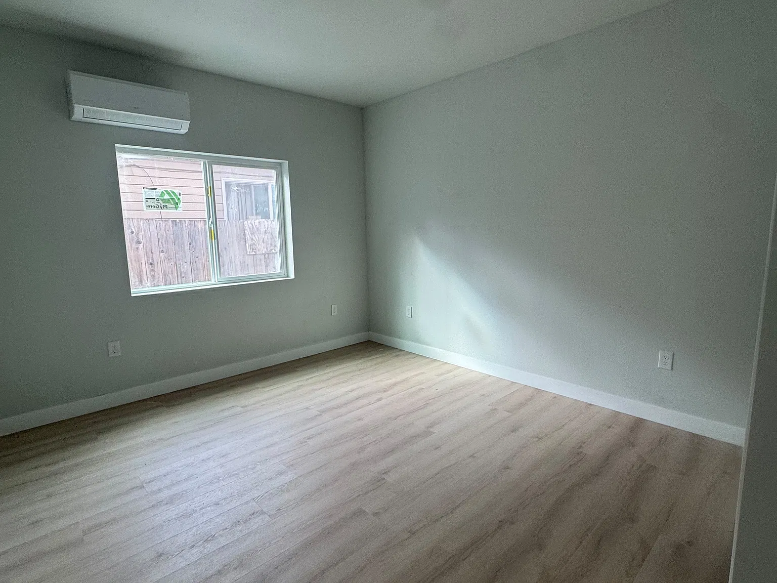 2 bed, 833 sqft, $2,800 — Photo 4