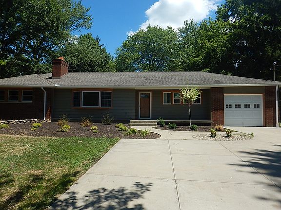 2nd image of 70 N Village View Dr