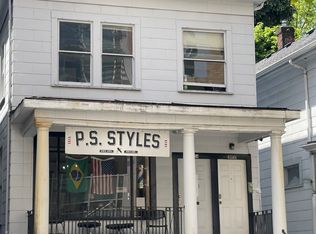 624 SW Jackson St #1, Portland, OR 97201