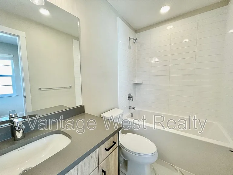 4025 Gellatly Rd S #147 — Photo 13