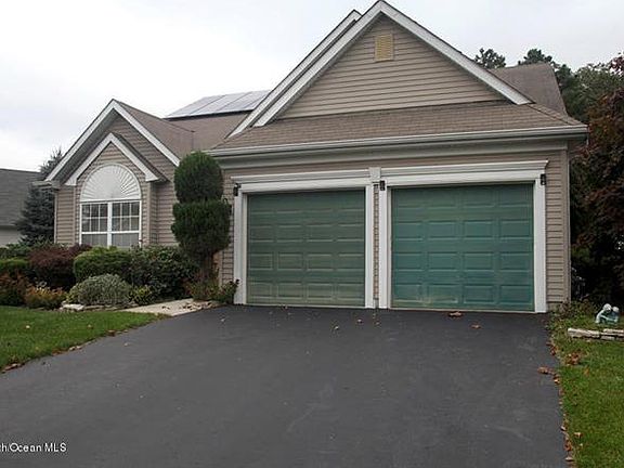 2nd image of 78 Skyline Dr