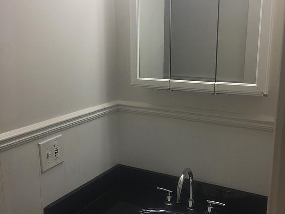 5th image of 18 Stanton St