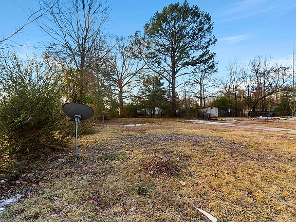 2nd image of 8419 Herrick Ln