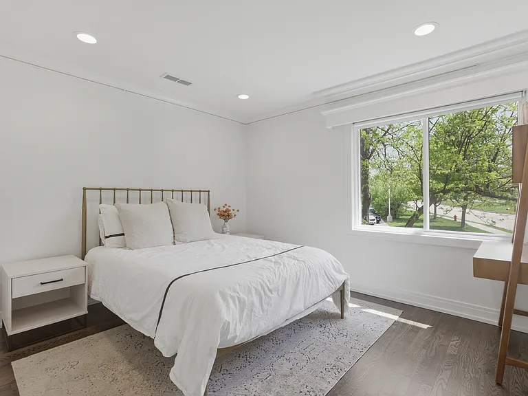 105 Yarrow Ct — Photo 18
