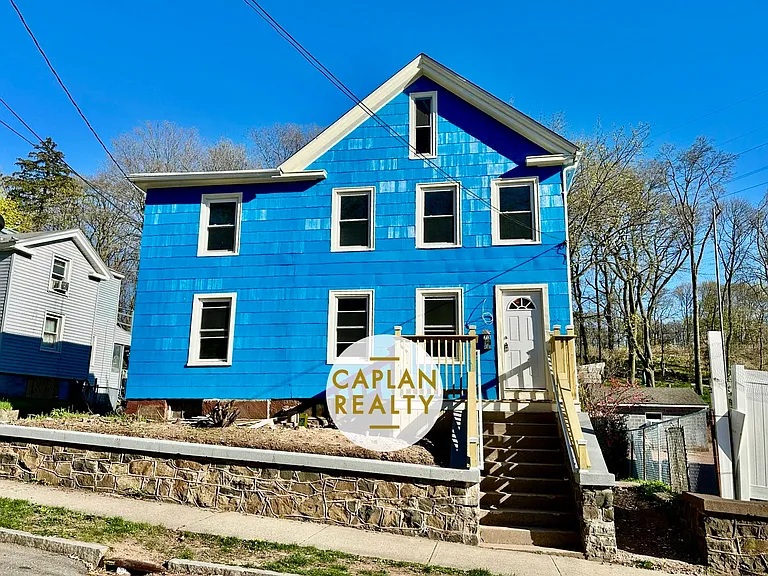 73 Chamberlain St #B — Photo 13