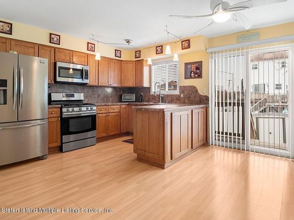 5th image of 362 Tanglewood Dr