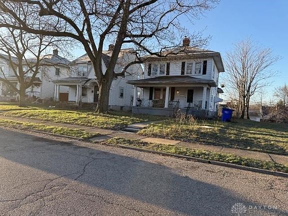3rd image of 112 E Beechwood Ave