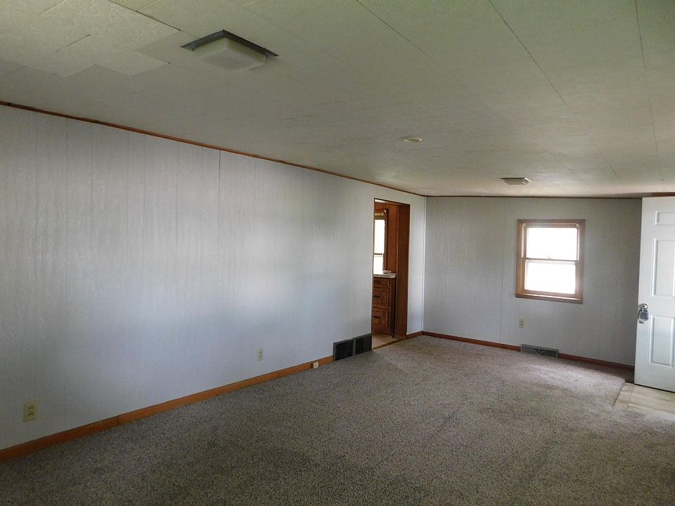 1st image of 1402 W 6th Ave