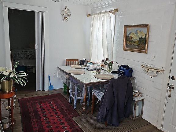 3rd image of 2947 Concord Blvd