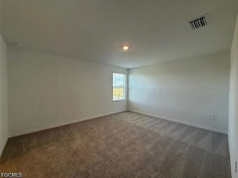 11812 Cloverly Ln — Photo 35