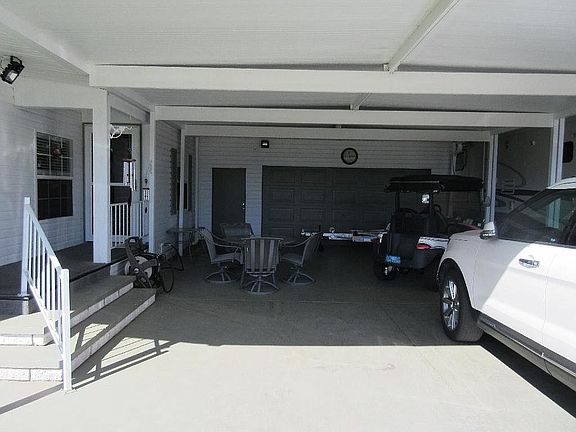 3rd image of 5056 Southshore Dr
