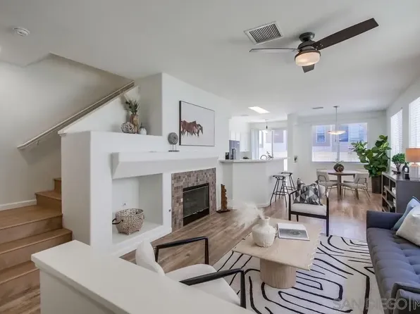 11857 Spruce Run Dr APT C, San Diego, CA 92131