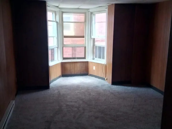 19 N Locust St #2, Hagerstown, MD 21740