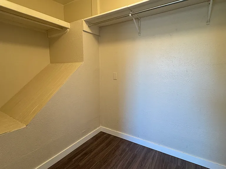 1464 Adams St #A — Photo 14