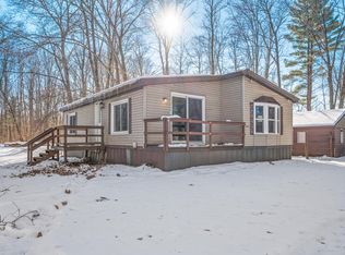 7668 Elizabeth St, Newaygo, MI
