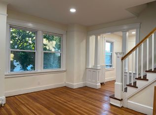1 Pavillion Hill Ter, Staten Island, NY 10301