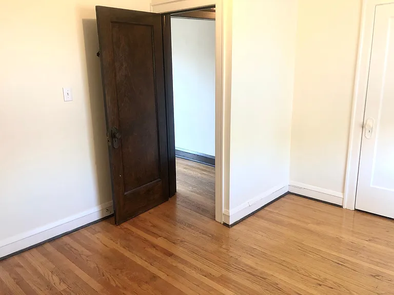 2118 W Giddings St #3A — Photo 6