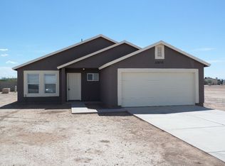 13674 S Sabanna Rd, Arizona City, AZ 85123