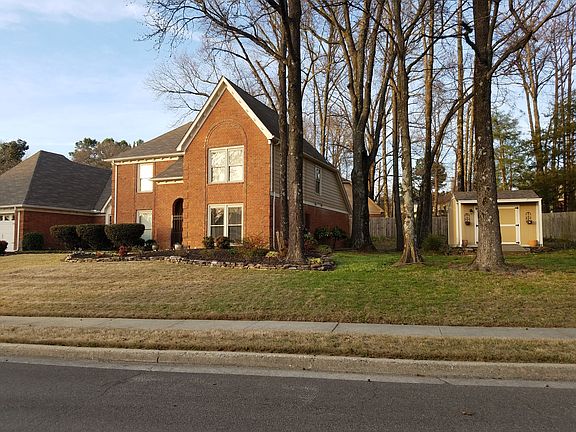 2nd image of 8494 Kings Trail Dr
