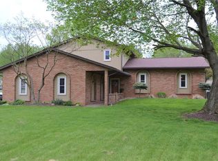 3737 Shawnee St NW, Uniontown, OH 44685