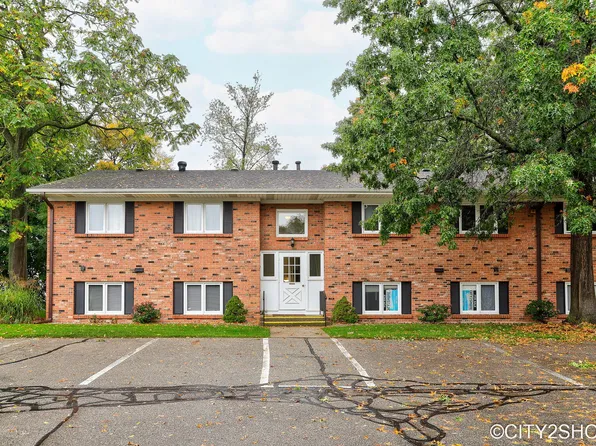 230 S State St APT 26, Zeeland, MI 49464