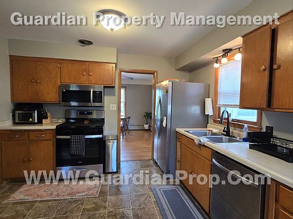5th image of 8707 Blaisdell Ave S