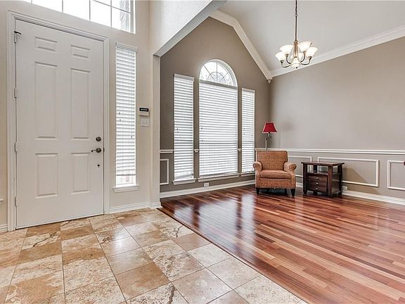 3rd image of 8308 Garnet Way
