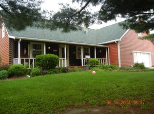 8843 Zane Trail Rd, Circleville, OH 43113