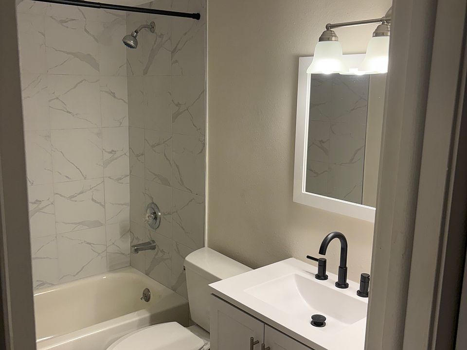 1st image of 3802 N Lake Dr Unit 20